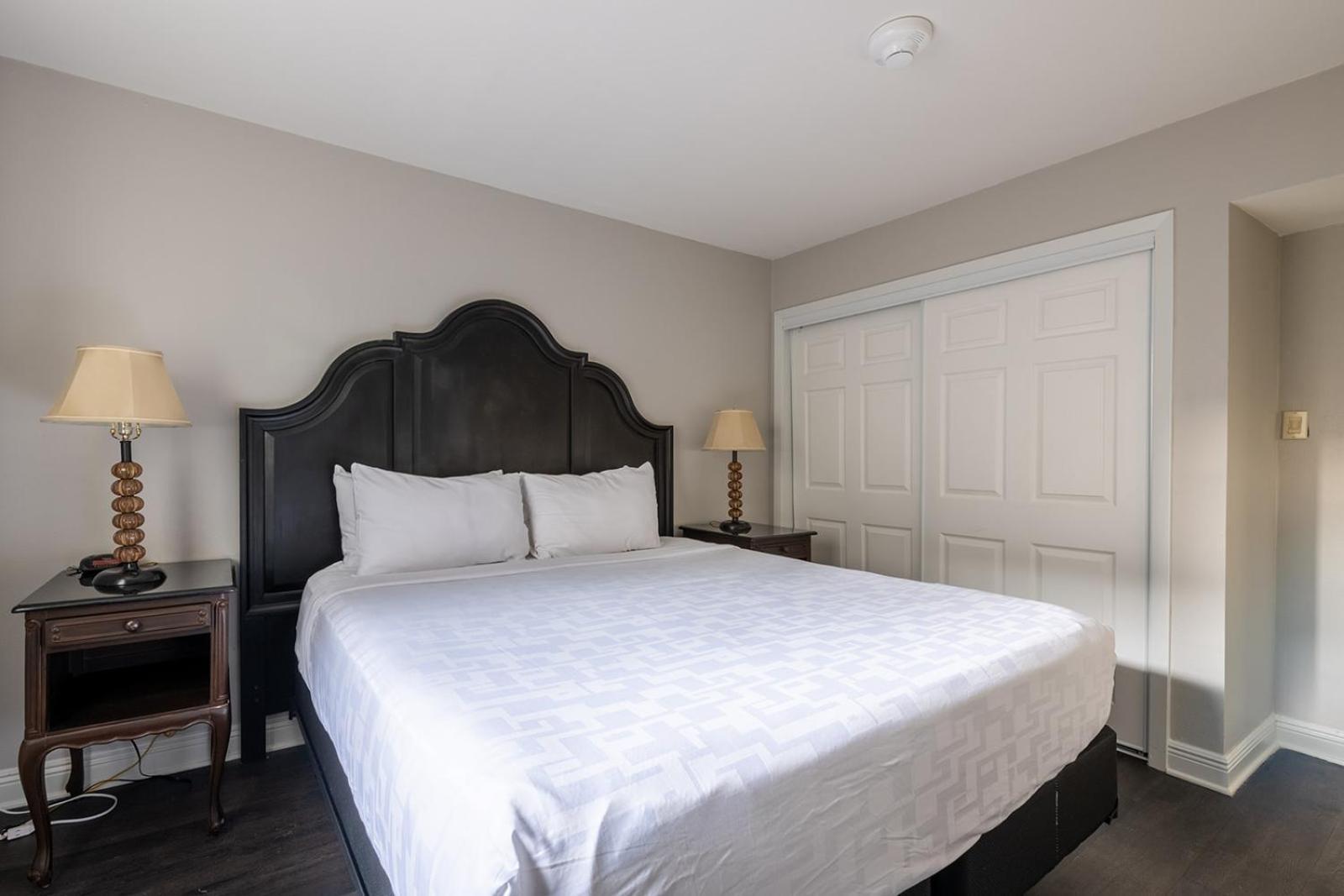 French Quarter Suites Hotel New Orleans Dış mekan fotoğraf